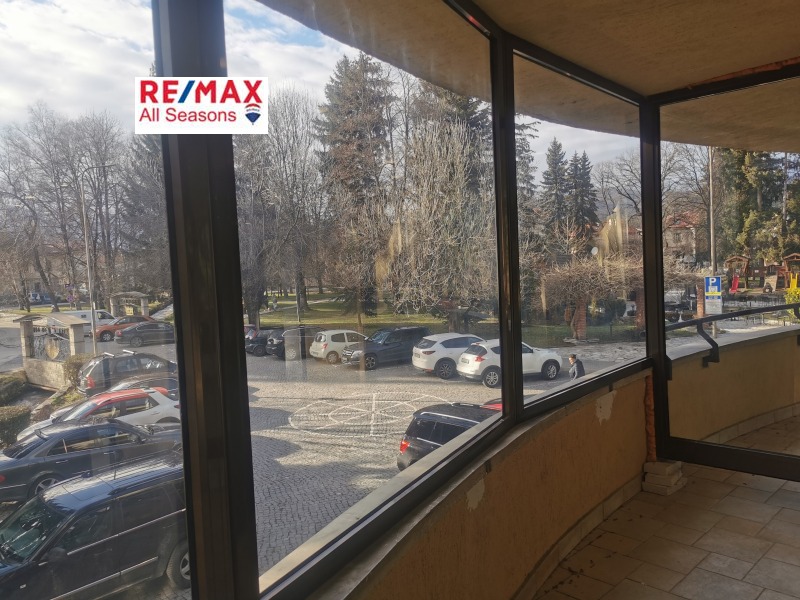 Дава под наем МАГАЗИН, гр. Разлог, област Благоевград, снимка 5 - Магазини - 53086483