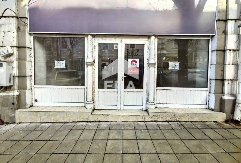 Дава под наем МАГАЗИН, гр. Русе, Център, снимка 2 - Магазини - 54676484