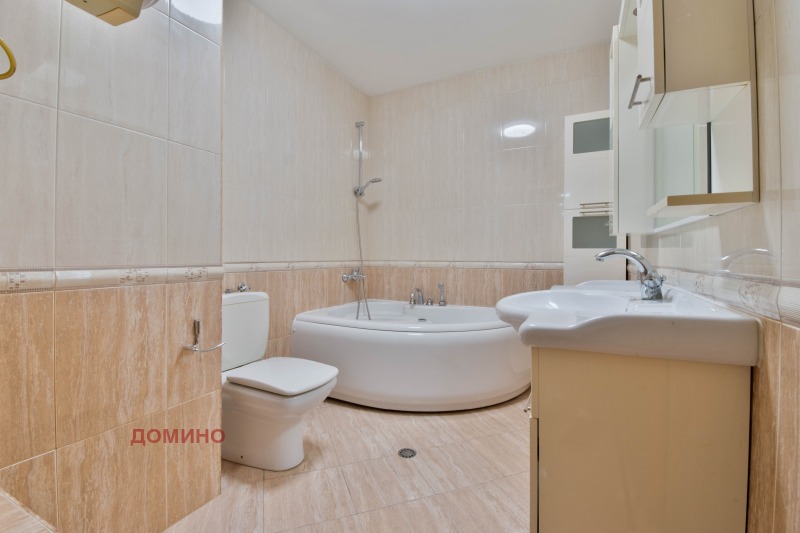 Дава под наем 3-СТАЕН, гр. Пловдив, Кършияка, снимка 10 - Апартаменти - 53042560