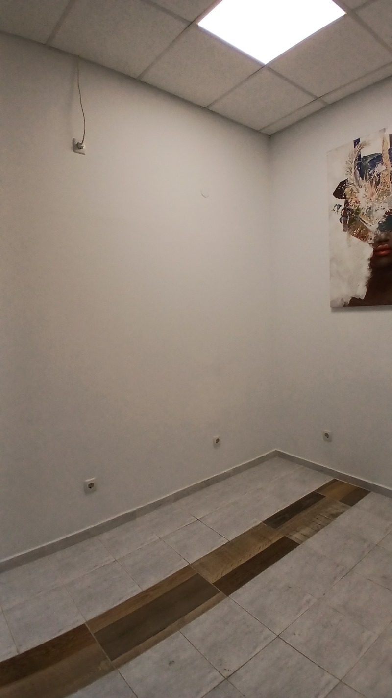 Дава под наем  Офис град Шумен , Център , 13 кв.м | 17609191 - изображение [2]