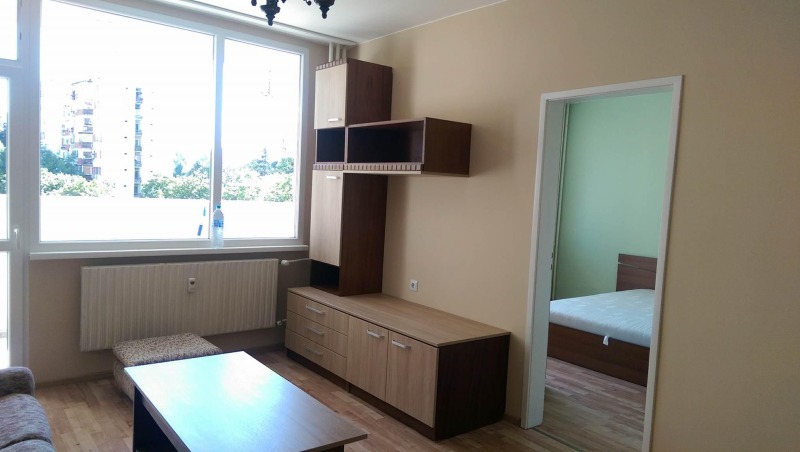 Vuokrattavana  1 makuuhuone Sofia , Ljulin 4 , 67 neliömetriä | 39159651 - kuva [3]