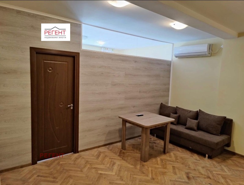 Дава под наем  2-стаен град Габрово , Център , 28 кв.м | 81708450