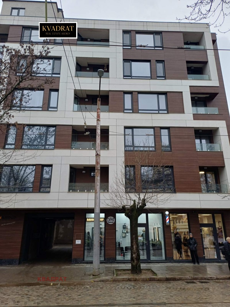 Дава под наем 3-СТАЕН, гр. София, Център