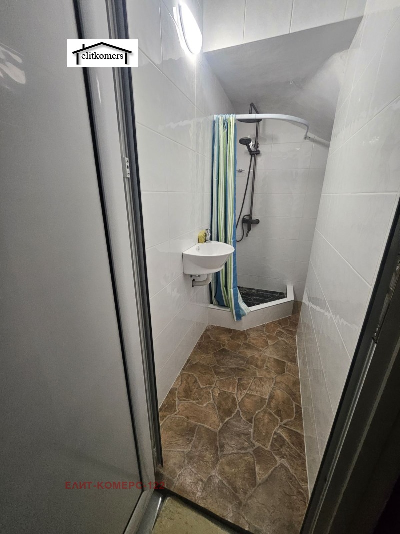 Kiadó  Stúdió Sofia , Bankja , 20 négyzetméter | 46385592 - kép [3]