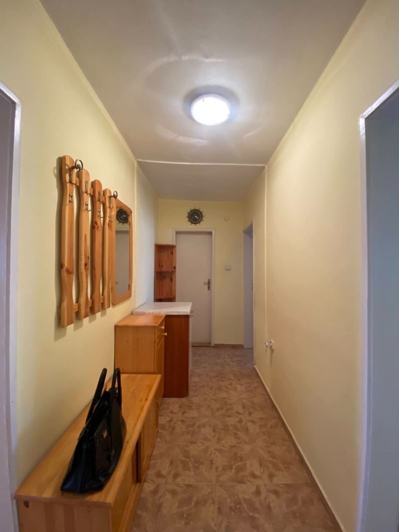 Zu vermieten  1 Schlafzimmer Ruse , Zentar , 72 qm | 24648537 - Bild [12]