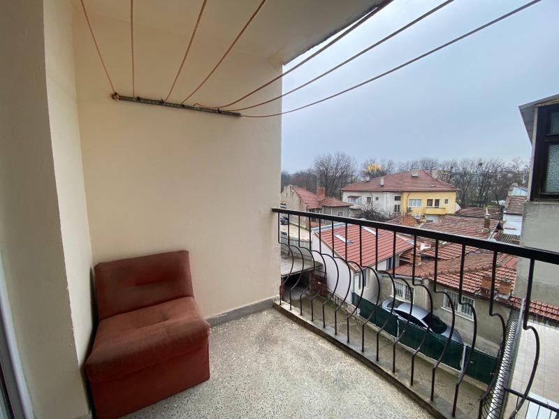 Zu vermieten  1 Schlafzimmer Ruse , Zentar , 72 qm | 24648537 - Bild [11]