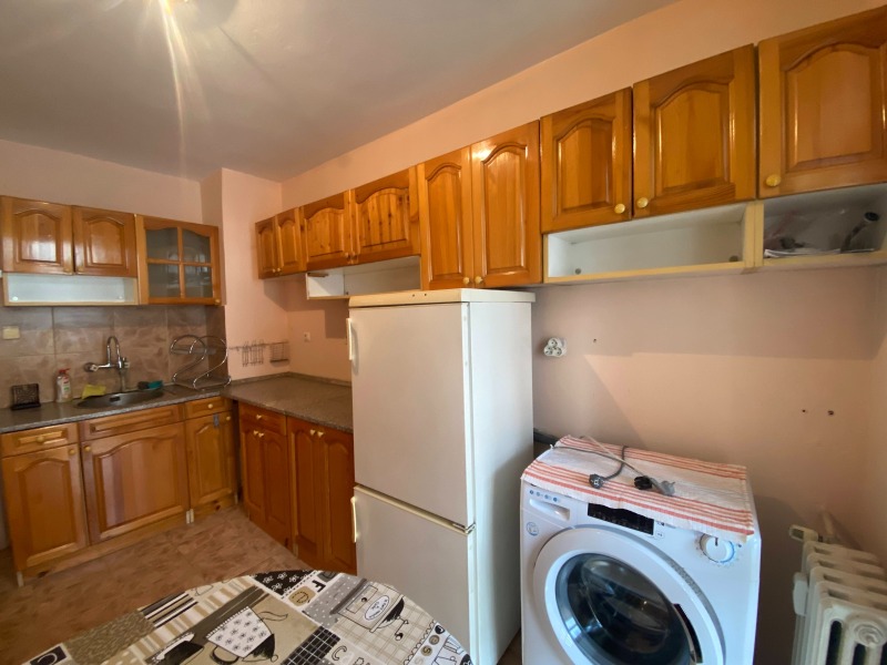 Zu vermieten  1 Schlafzimmer Ruse , Zentar , 72 qm | 24648537 - Bild [2]