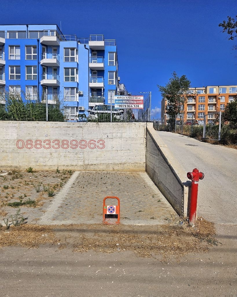 Дава под наем ГАРАЖ, ПАРКОМЯСТО, гр. Варна, м-т Пчелина