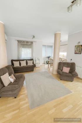 ���� ��� ���� 3-����� | Imot.bg � ����� ������ 2