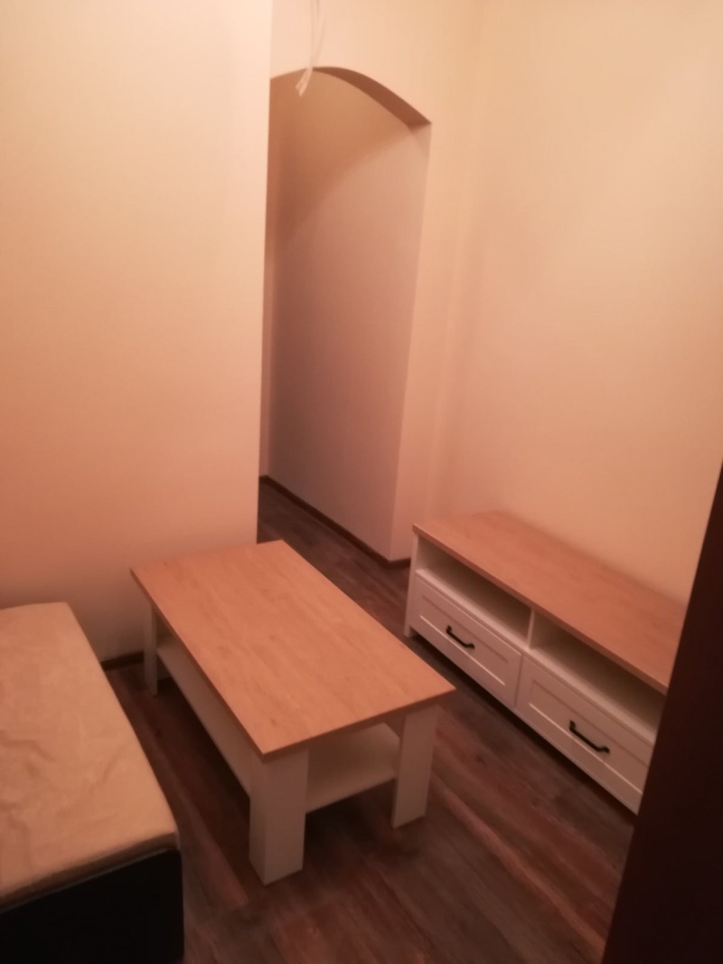 Дава под наем 2-СТАЕН, гр. София, Център, снимка 5 - Апартаменти - 52853608