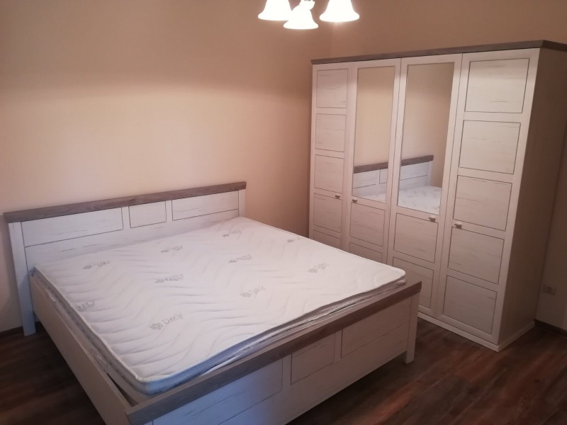 Дава под наем 2-СТАЕН, гр. София, Център, снимка 8 - Апартаменти - 52853608