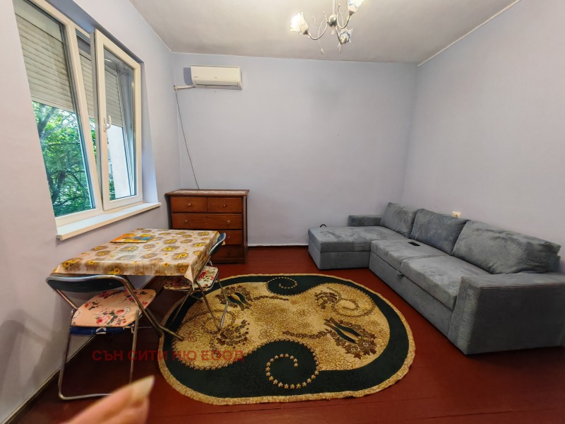 Дава под наем  2-стаен град София , Фондови жилища , 65 кв.м | 99327166