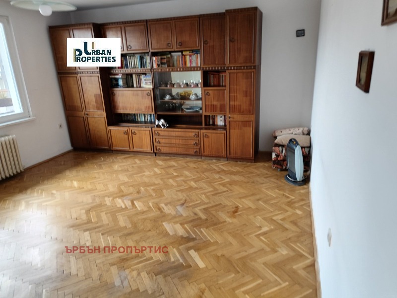 Дава под наем 2-СТАЕН, гр. София, Изток, снимка 2 - Апартаменти - 53267650