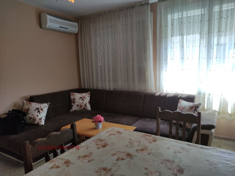 Под наем 3-СТАЕН, град Пловдив, Каменица 1 • 400 € • 58322793 — Holmes.bg