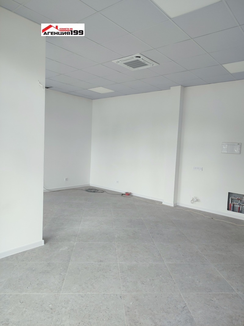 Te huur  Winkel Sofia , Ljulin 3 , 60 m² | 83817358 - afbeelding [5]