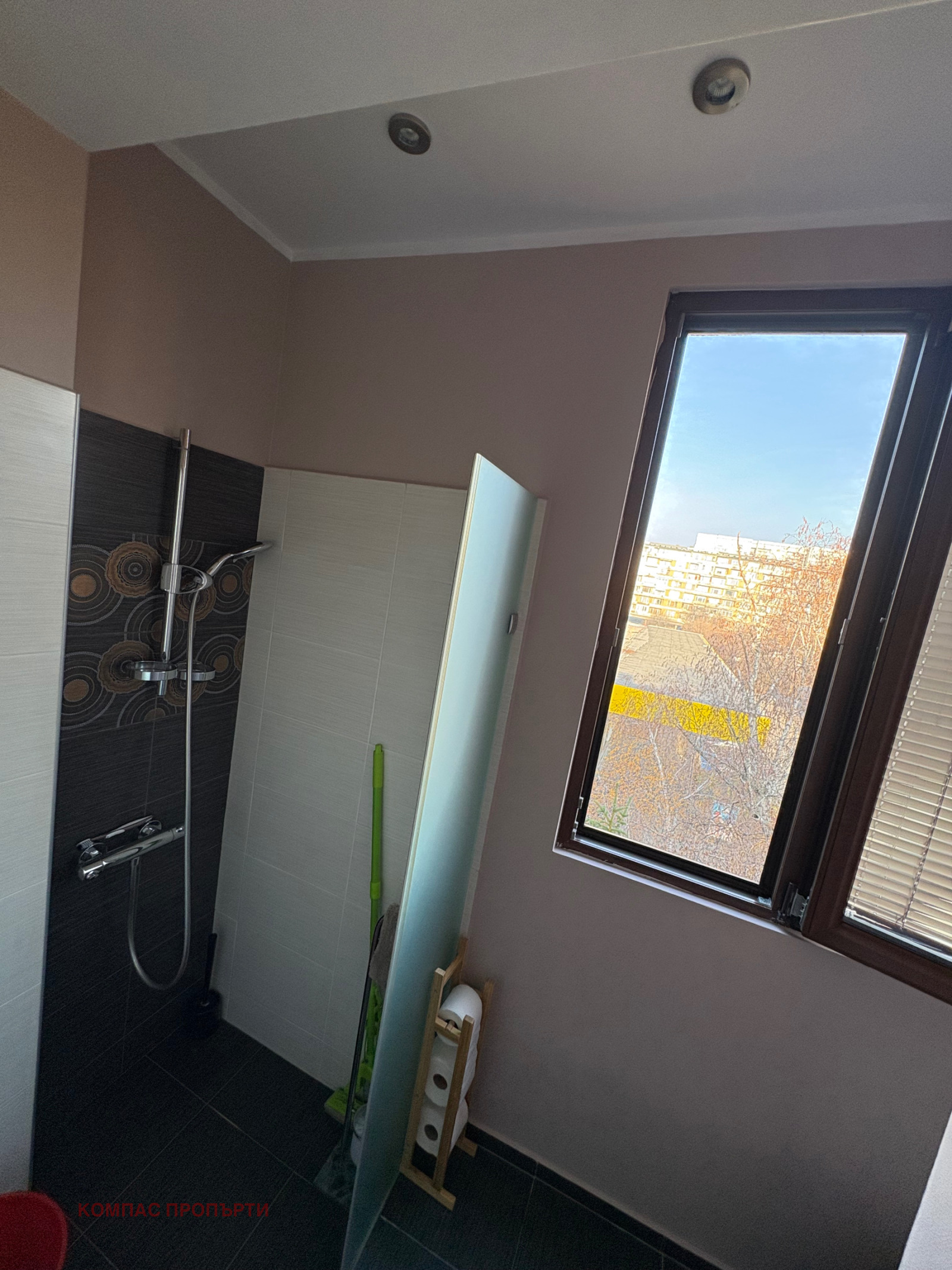 ���� ��� ���� 3-����� | Imot.bg � ����������� 4