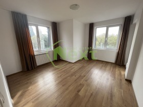 3 dormitorios Vitosha, Sofia 10