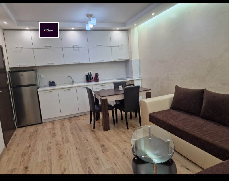 Te huur  1 slaapkamer Varna , Tsentar , 68 m² | 24085187