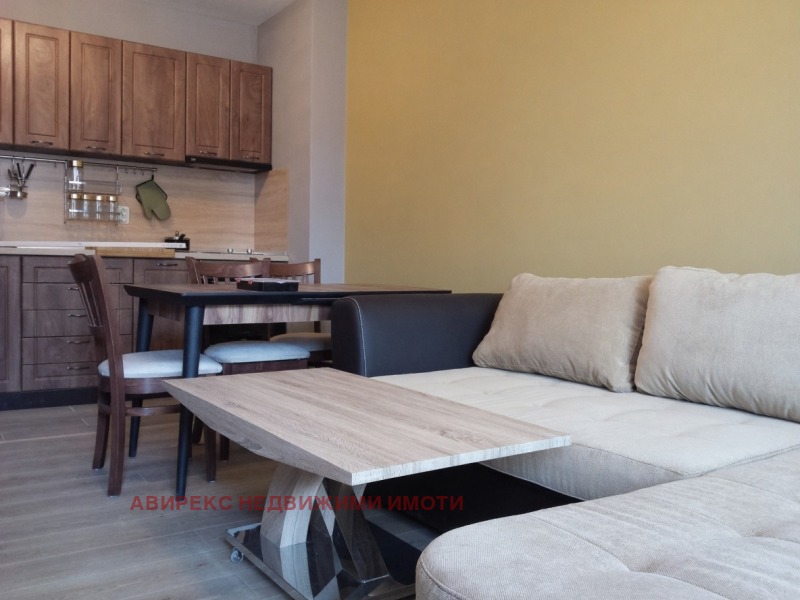 Kiadó  1 hálószoba Plovdiv , Kjucsuk Parizs , 68 négyzetméter | 12132122