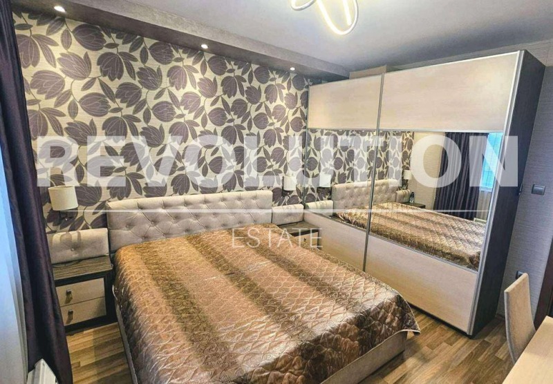 Дава под наем 3-СТАЕН, гр. Варна, Левски 1, снимка 3 - Апартаменти - 52330878