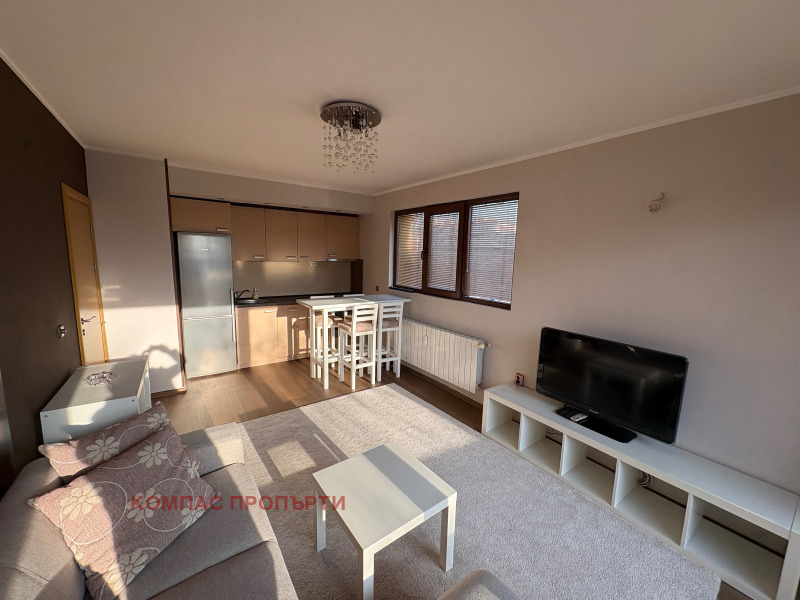 Дава под наем 3-СТАЕН, гр. София, Хиподрума