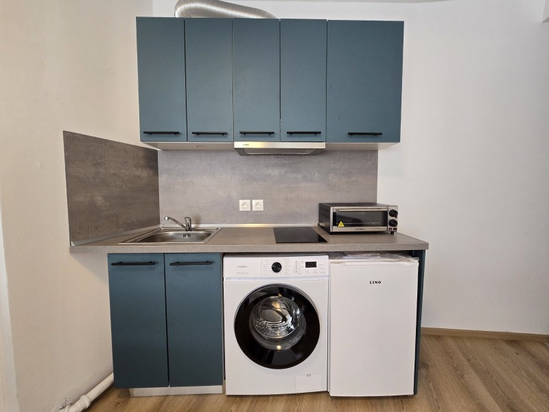 Издаје се  Студио Софија , в.з.Киноцентара 3 част , 45 м2 | 42300574 - слика [2]