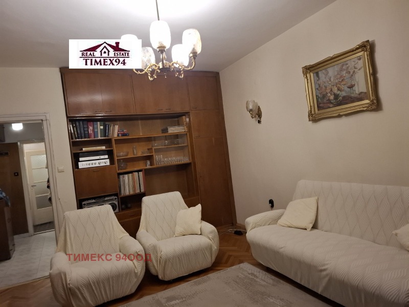 Дава под наем 3-СТАЕН, гр. София, Оборище, снимка 2 - Апартаменти - 52808621