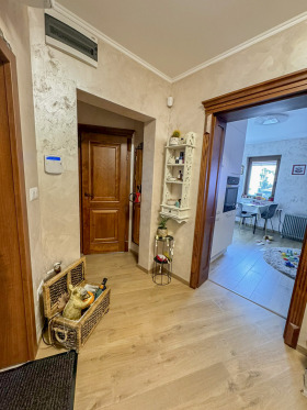 2 bedroom Lozenets, Sofia 8