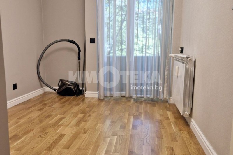 Do wynajęcia  2 sypialnie Sofia , Doktorski pametnik , 78 mkw | 53797815 - obraz [13]