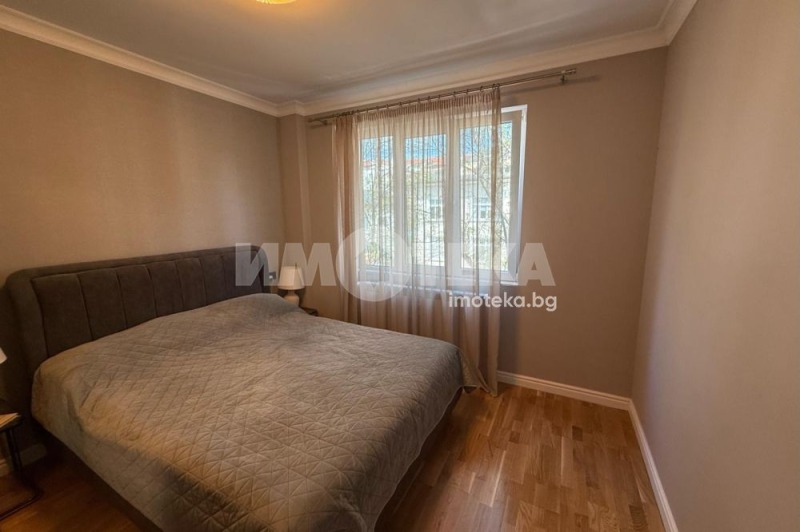 Do wynajęcia  2 sypialnie Sofia , Doktorski pametnik , 78 mkw | 53797815 - obraz [2]