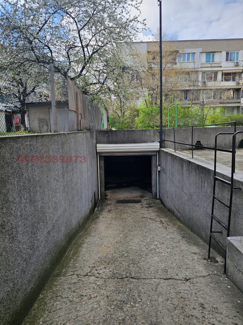 Zu vermieten  Garage Sofia , Iztok , 16 qm | 50821649 - Bild [5]