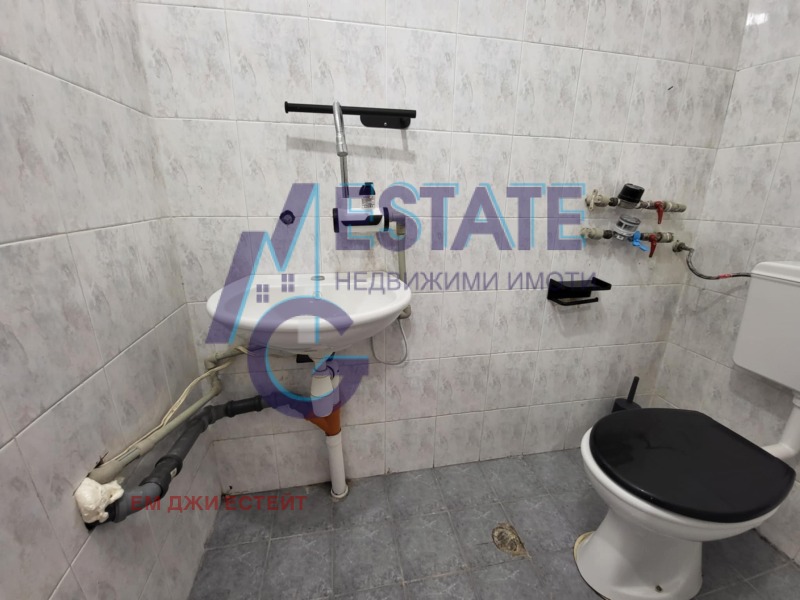 Kiadó  Üzlet Sofia , Centar , 30 négyzetméter | 77795250 - kép [3]