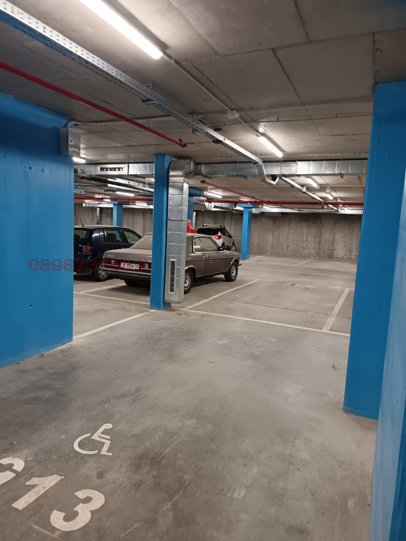 Дава под наем ГАРАЖ, ПАРКОМЯСТО, гр. Варна, Победа, снимка 5 - Гаражи и паркоместа - 53276378