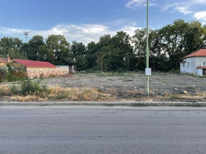 Дава под наем МЯСТО, гр. Левски, област Плевен, снимка 3 - Парцели - 52782959