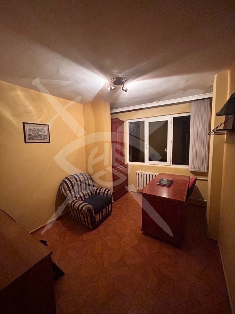 Дава под наем 4-СТАЕН, гр. София, Медицинска академия, снимка 2 - Апартаменти - 53956235