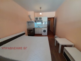 Studio Zona B-5, Sofia 2