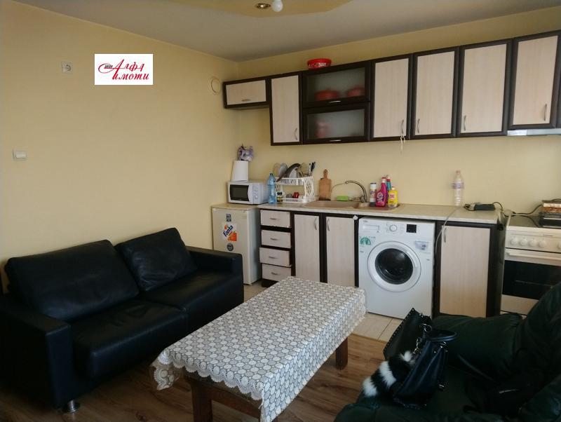 Издаје се  1 спаваћа соба Шумен , Центар , 68 м2 | 94172233 - слика [7]