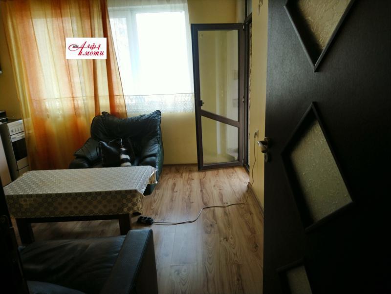 Издаје се  1 спаваћа соба Шумен , Центар , 68 м2 | 94172233 - слика [9]