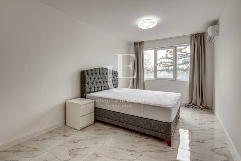 Дава под наем 3-СТАЕН, гр. София, Център, снимка 4 - Апартаменти - 53595041