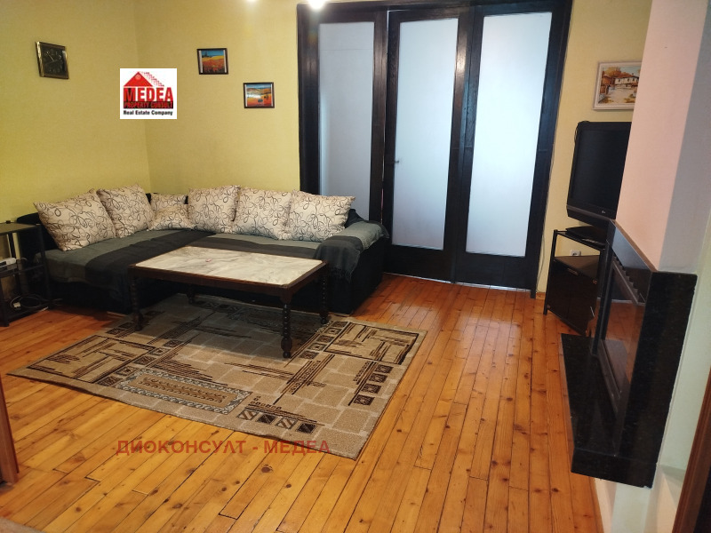 For Rent  3 bedroom Sofia , Tsentar , 132 sq.m | 94544057 - image [2]