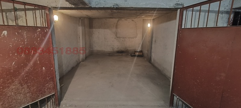 Kiadó  Garázs Sofia , Zona B-18 , 21 négyzetméter | 41405071