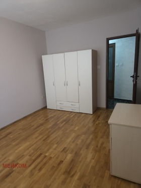 ���� ��� ���� 3-����� | Imot.bg � ����� ������ 4