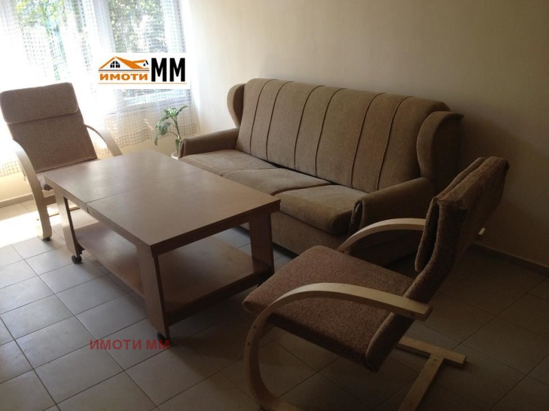 Дава под наем 2-СТАЕН, гр. Пловдив, Център