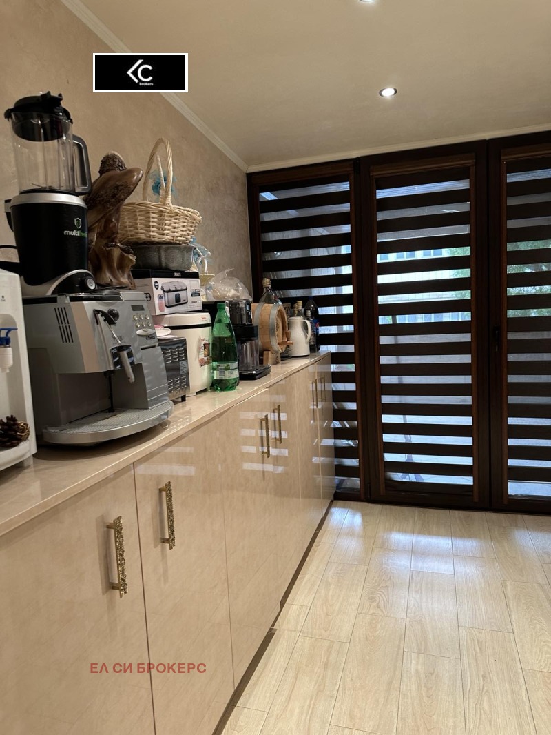 Дава под наем 4-СТАЕН, гр. София, Света Троица, снимка 5 - Апартаменти - 52587973