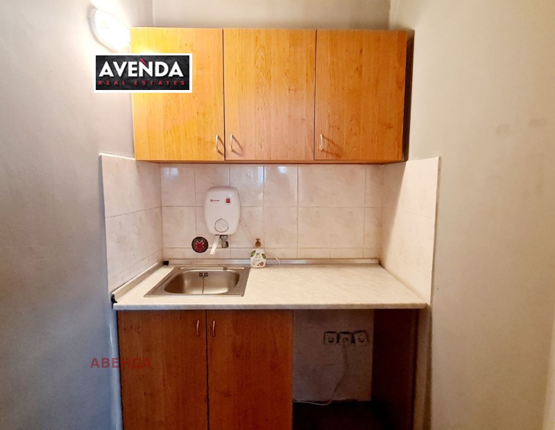 En renta  Oficina Sofia , Druzhba 2 , 65 metros cuadrados | 94731635 - imagen [4]