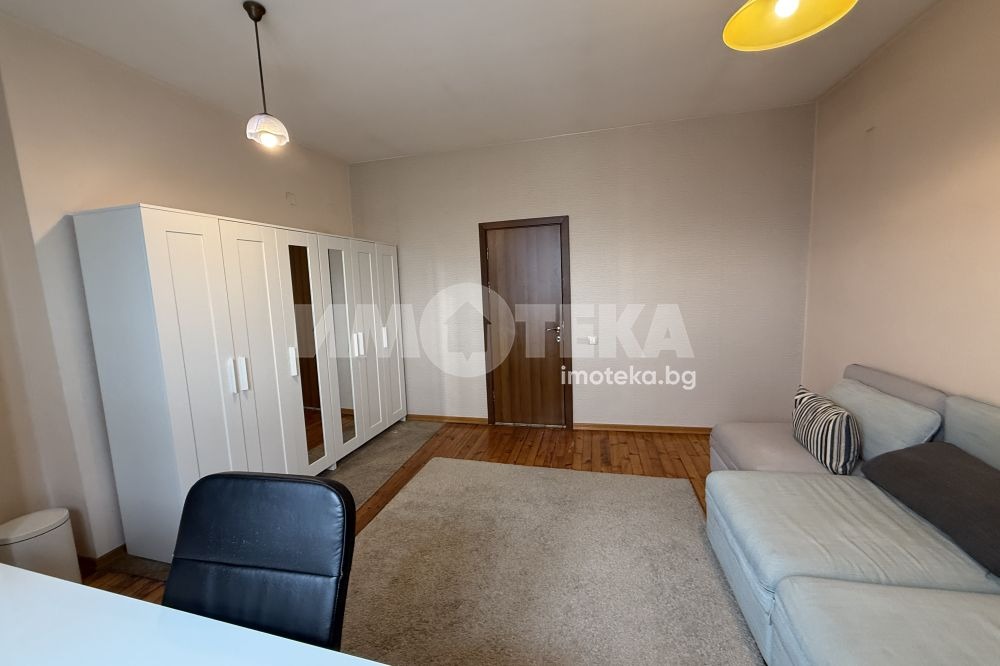 Дава под наем 2-СТАЕН, гр. София, Център, снимка 2 - Апартаменти - 54074733