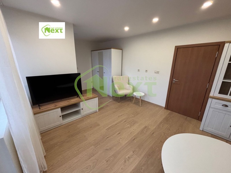 Дава под наем 3-СТАЕН, гр. София, Център, снимка 2 - Апартаменти - 53042406