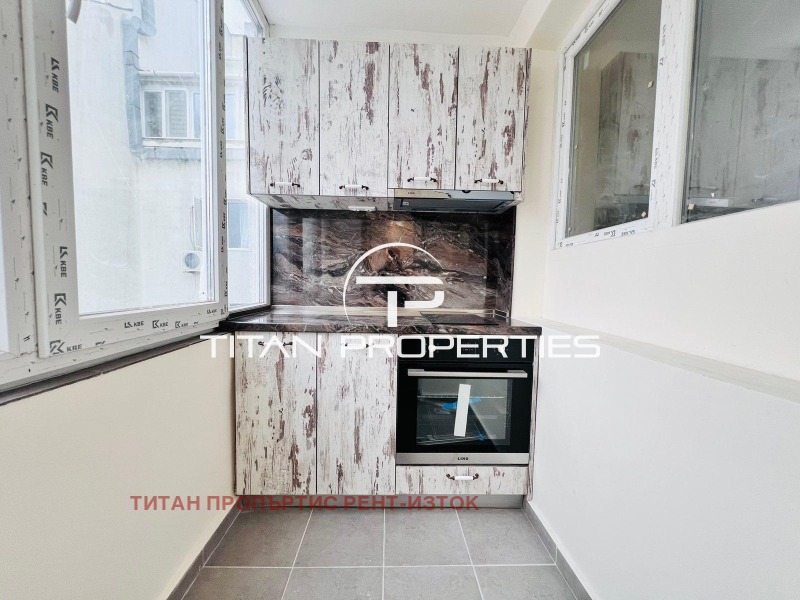 Дава под наем 3-СТАЕН, гр. Бургас, Възраждане, снимка 4 - Апартаменти - 53412144