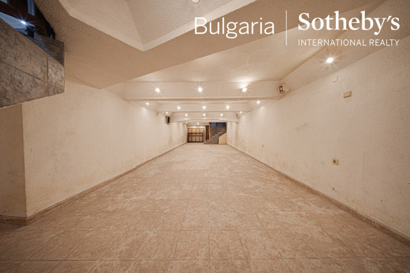 For Rent  Shop Sofia , Tsentar , 398 sq.m | 57377536 - image [4]