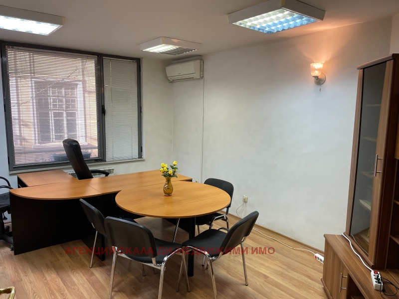 Дава под наем  Офис град София , Център , 100 кв.м | 93586262 - изображение [15]